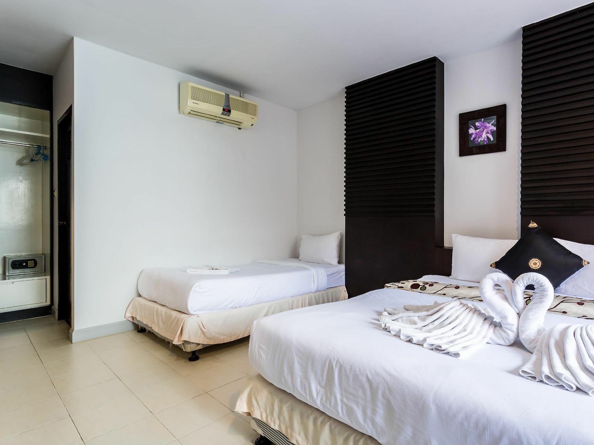 Sino House Gasthof Patong